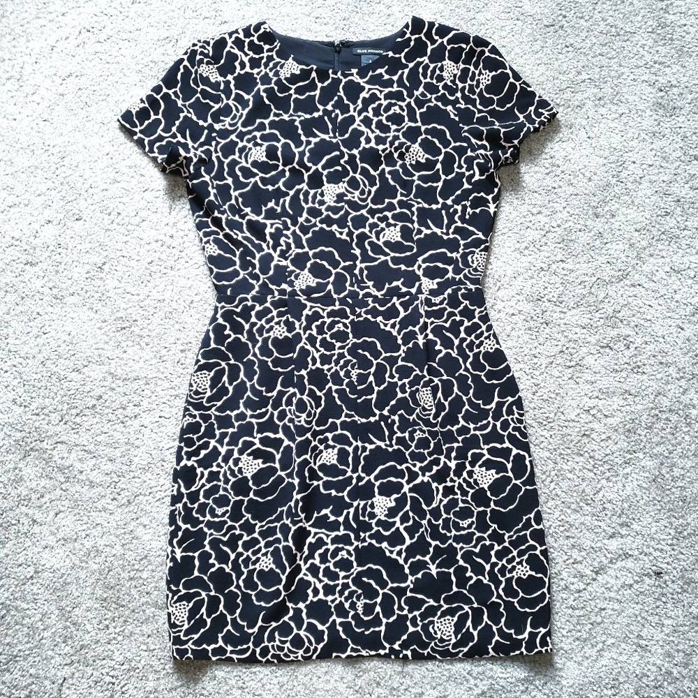Club Monaco Short Sleeve Black dress with pockets